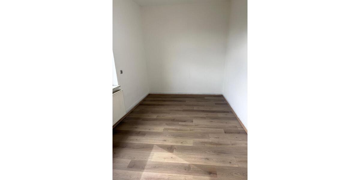Etagenwohnung Dortmund Hörde - 3 Zimmer, 70 m&sup2;, 660&euro; | Angebot:25637292