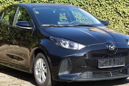 Mazda 2 Hybrid 9.000 km 27.140 &euro; Gelsenkirchen 45899