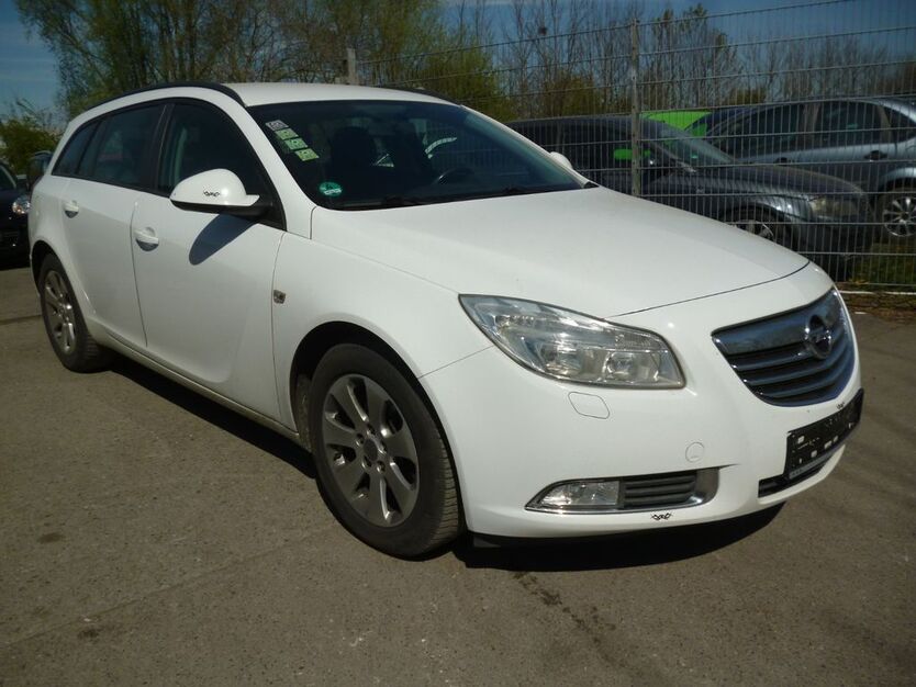 Opel Insignia 280.000 km 2.450 € Bottrop 46238