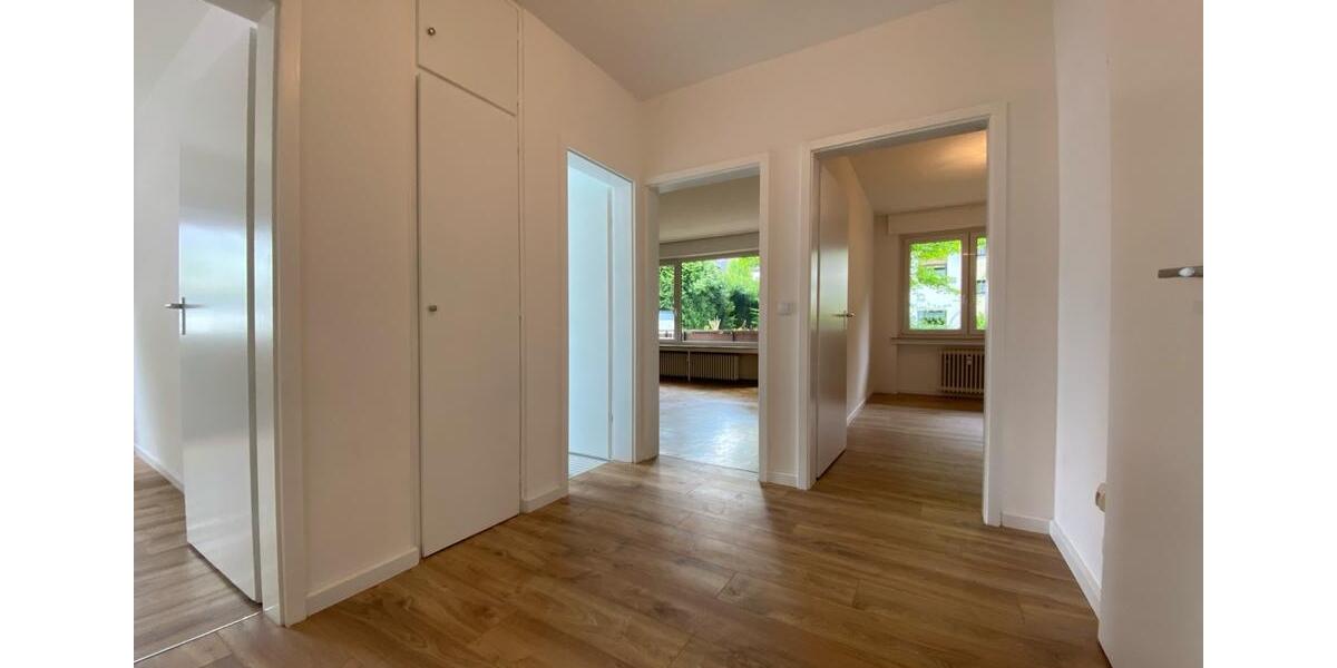 Hochparterre Essen Stadtbezirk VIII - 3 Zimmer, 74 m&sup2;, 725&euro; | Angebot:26662692