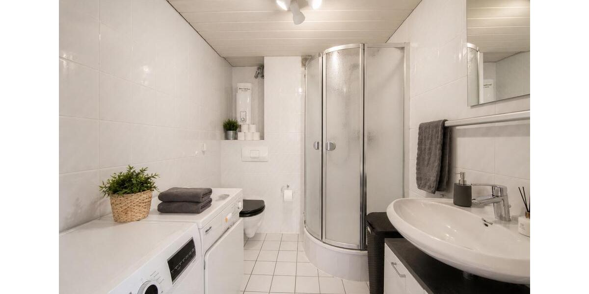 Dachgeschoßwohnung Bochum Bochum-Südwest - 1.5 Zimmer, 65 m&sup2;, 555&euro; | Angebot:26420224