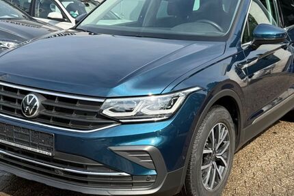 VW Tiguan 68.000 km 22.998 &euro; Heiligenhaus 42579