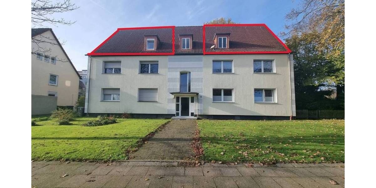 DACHGESCHOSSWOHNUNG MIT AUSBAUPOTENTIAL - BAUGENEHMIGUNG VORHANDEN - LOGGIA - EIGENER GARTEN 4 zimmer