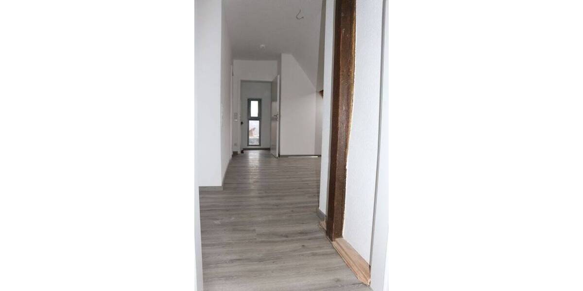 Etagenwohnung Hagen Hohenlimburg - 5 Zimmer, 110 m&sup2;, 800&euro; | Angebot:25610477