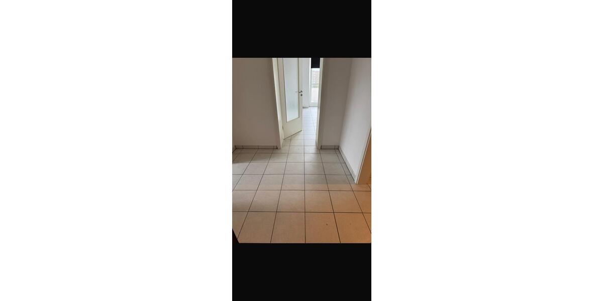 Dachgeschoßwohnung Oberhausen Biefang - 2 Zimmer, 53 m&sup2;, 555&euro; | Angebot:26040268