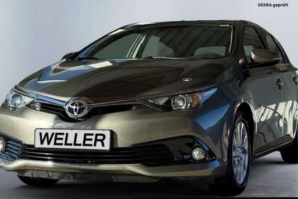 Toyota Auris 61.300 km 12.470 &euro; Dortmund 44143