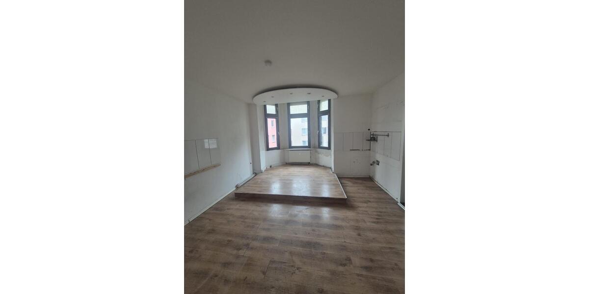 4-Zimmer-1. Obergeschoss in zentraler Mülheim an der Ruhr 4 zimmer