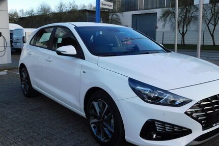 Hyundai i30 4.400 km 20.890 &euro; Selm 59379