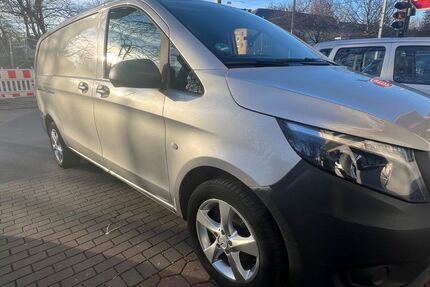 Mercedes-Benz Vito 170.000 km 12.200 &euro; Essen 45143