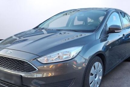 Ford Focus 92.500 km 9.990 &euro; Gelsenkirchen 45891