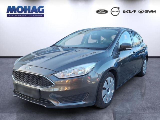 Ford Focus 92.500 km 9.990 &euro; Gelsenkirchen 45891