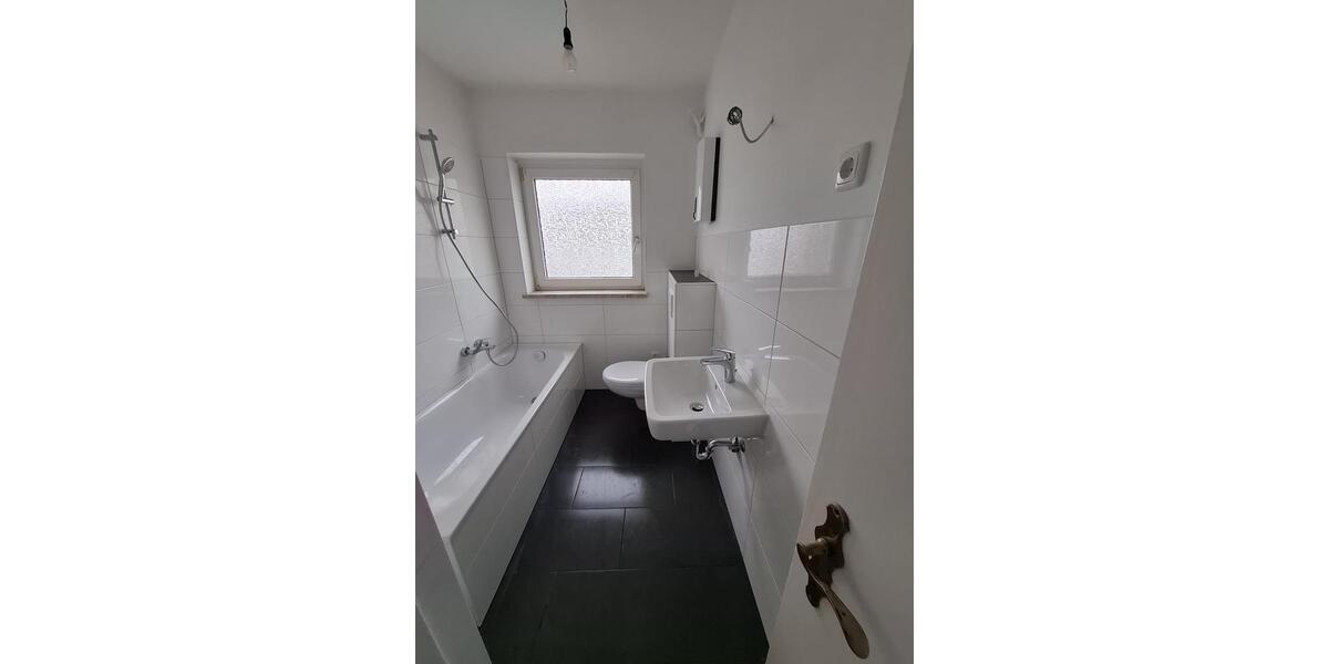 Etagenwohnung Wuppertal Lichtenplatz - 3 Zimmer, 68 m&sup2;, 539&euro; | Angebot:25320602