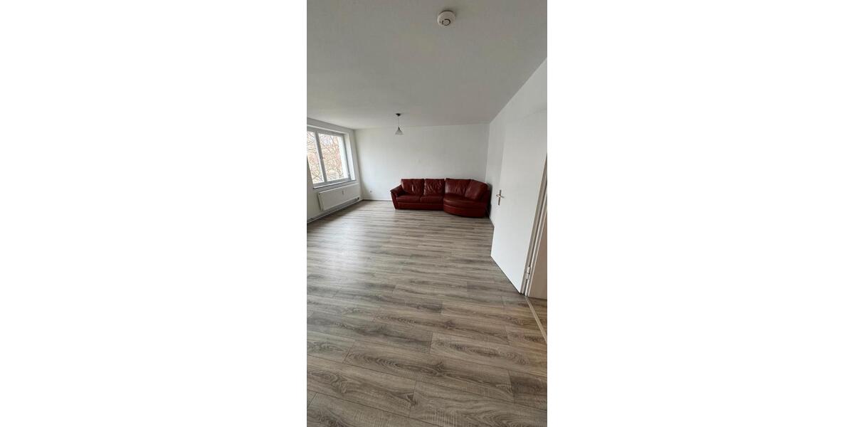 Etagenwohnung Dortmund Innenstadt Nord - 3 Zimmer, 80 m&sup2;, 670&euro; | Angebot:26364771