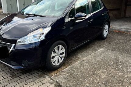 Peugeot 208 139.735 km 4.299 € Herne 44652