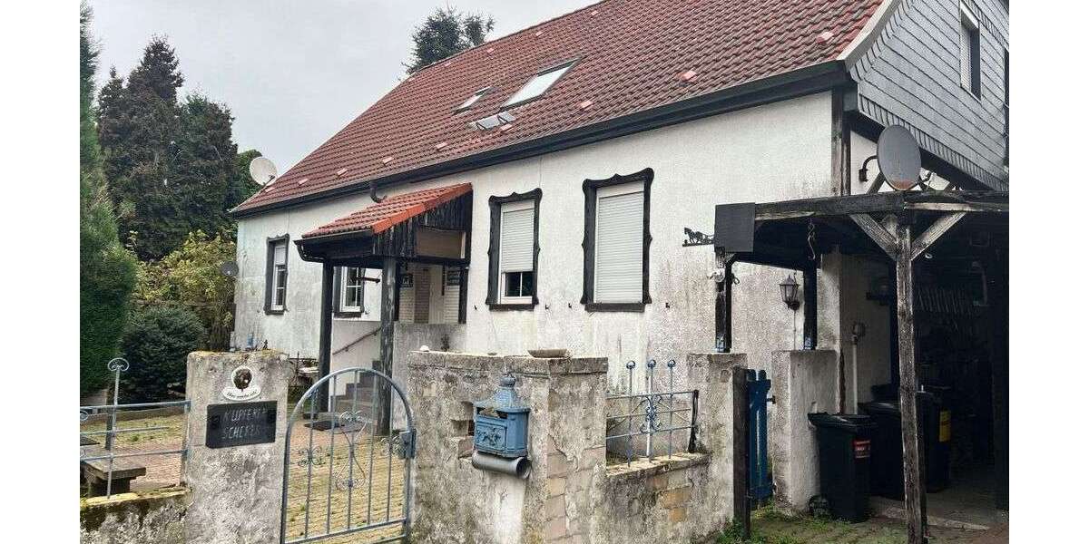 Haus zum Kaufen in Bochum Höntrop 283.000 € 211 m² 10 zimmer