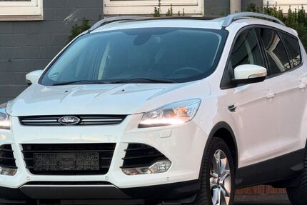 Ford Kuga 145.000 km 5.900 &euro; Mülheim an der Ruhr 45475