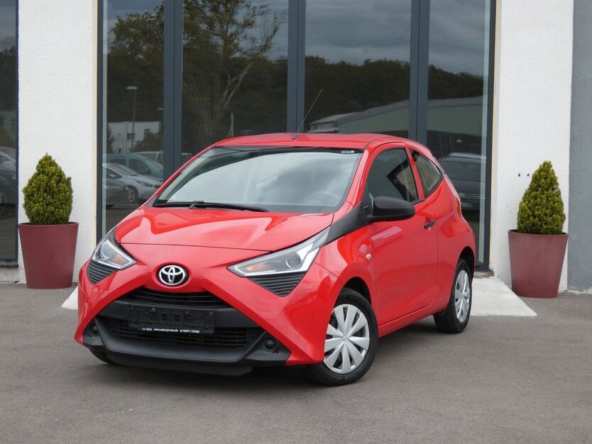 Toyota Aygo (X) 68.423 km 7.450 € Bochum 44807