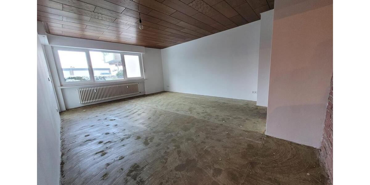 Erdgeschoßwohnung Hagen Hohenlimburg - 3 Zimmer, 93 m&sup2;, 595&euro; | Angebot:26630936