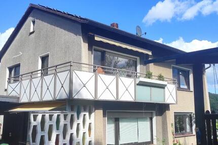 Ihr Traumhaus mit 8,5 Zimmer, 184 m², PV-Anlage, Naturgarten