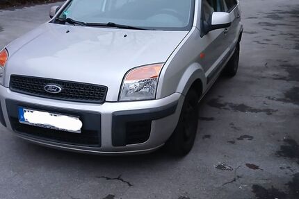 Ford Fusion 182.169 km 4.200 &euro; Witten 58452