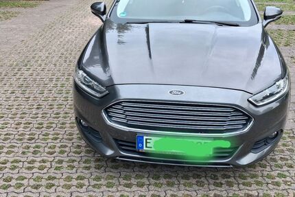 Ford Mondeo 238.000 km 5.499 &euro; Essen 45149