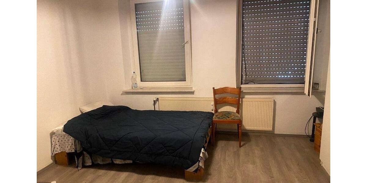 Erdgeschoss 1.5 zimmer