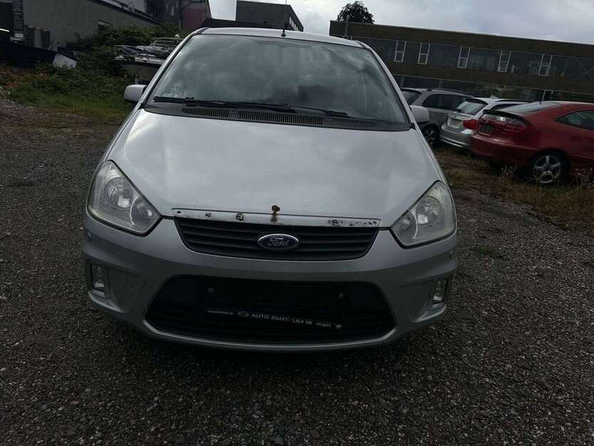 Ford C-Max 255.000 km 990 € Velbert 42553