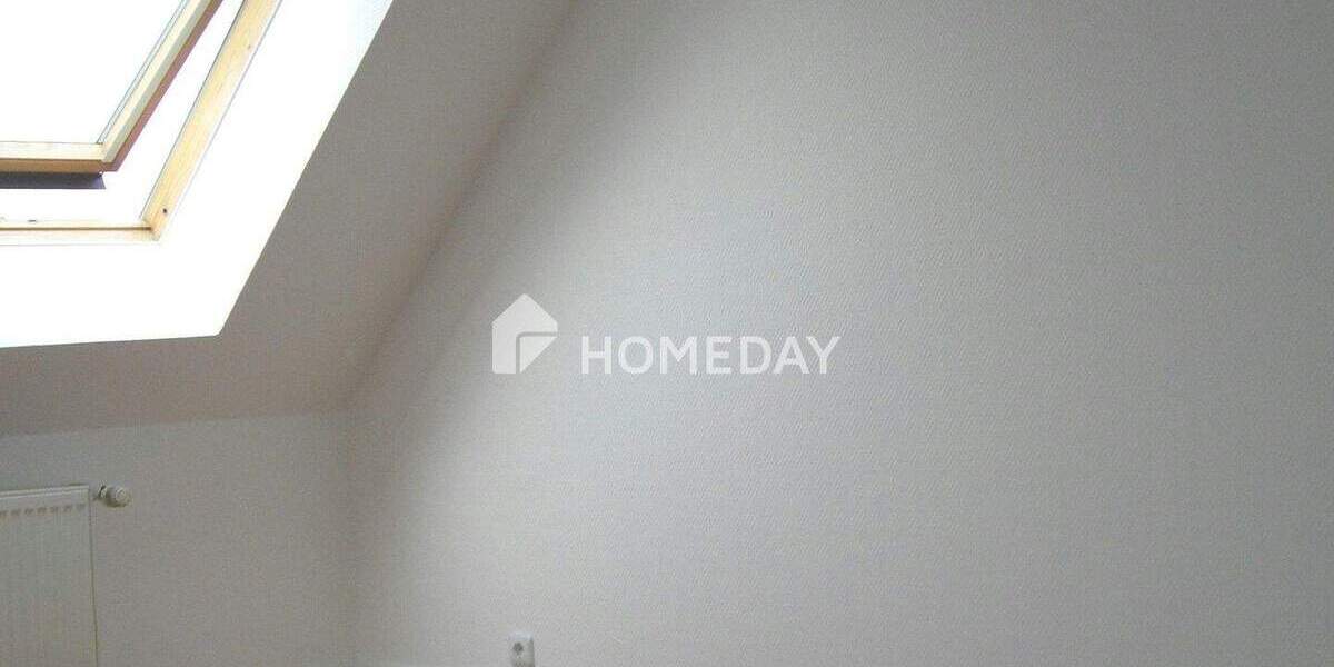 Vermietete Dachgeschosswohnung mit 4 Zimmern und schöner Ausstattung in Herne-Süd 4 zimmer