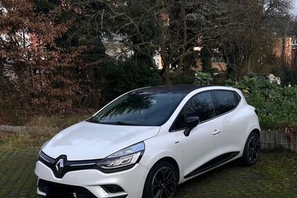Renault Clio 110.822 km 8.500 &euro; Waltrop 45731