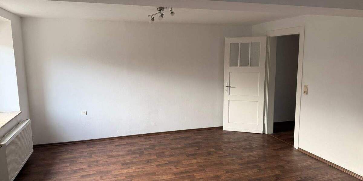 Gemütliche 2-Zimmer Dachgeschosswohnung mit Küche in Bottrop 3 zimmer