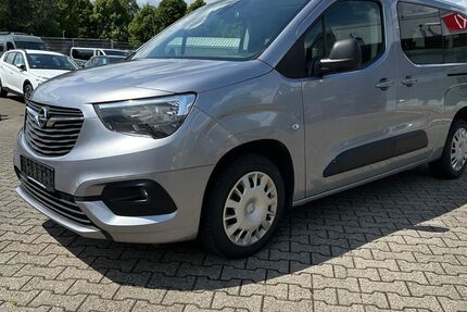 Opel Combo Life 73.172 km 18.750 € Witten 58456
