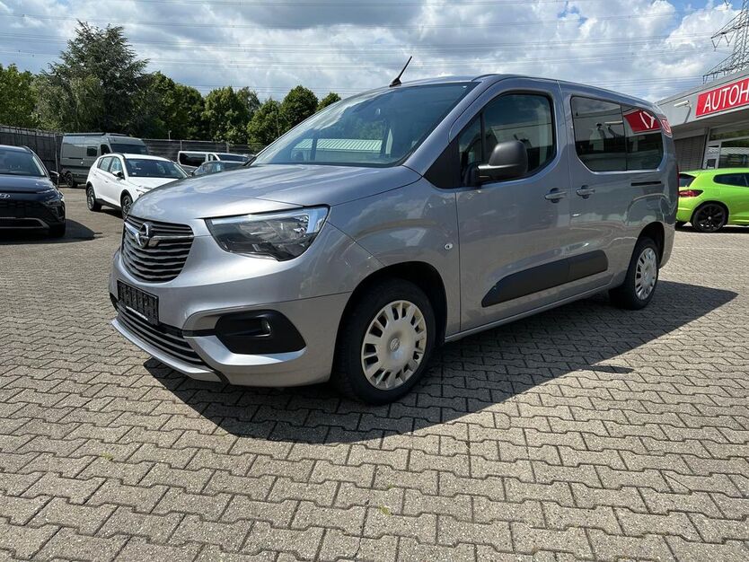 Opel Combo Life 73.172 km 18.750 € Witten 58456