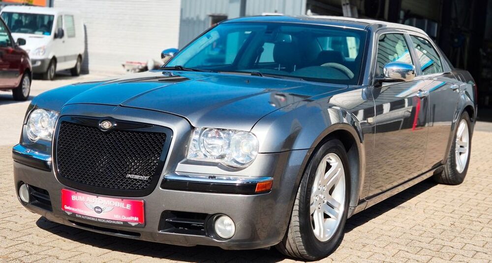 300C