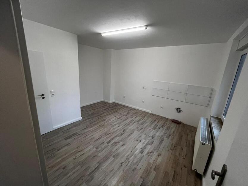 Single-Wohnung zu vermieten!