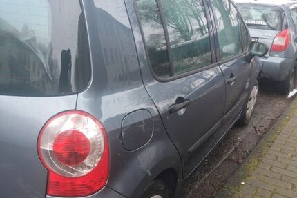Renault Modus 144.000 km 2.700 &euro; Herne 44625
