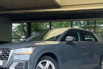 Audi Q2 71.050 km 16.490 € Wuppertal 42279