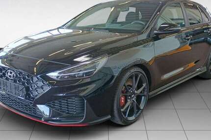 Hyundai i30 3.920 km 37.890 € Schwelm 58332
