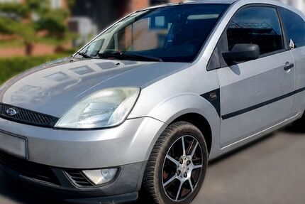 Ford Fiesta 205.717 km 1.500 &euro; Mülheim an der Ruhr 45478