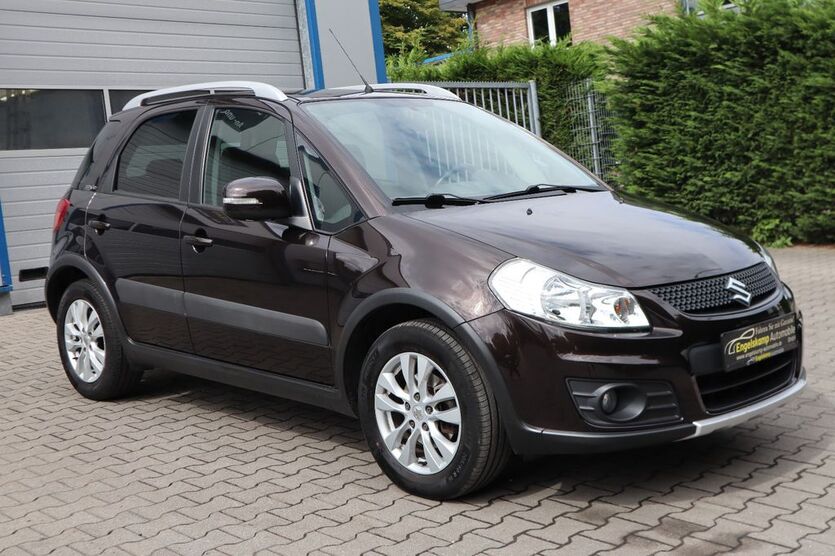 Suzuki SX4 67.000 km 8.990 € Oer-Erkenschwick 45739