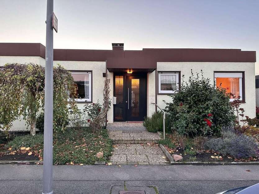 Haus zum Kaufen in Gelsenkirchen 339.000 € 110 m²