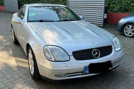 Mercedes SLK 230
