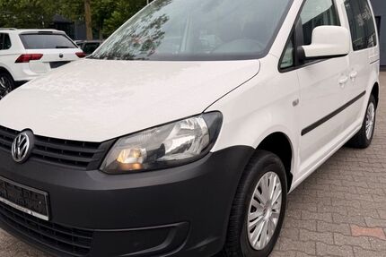 VW Caddy 119.852 km 5.950 &euro; Essen 45356