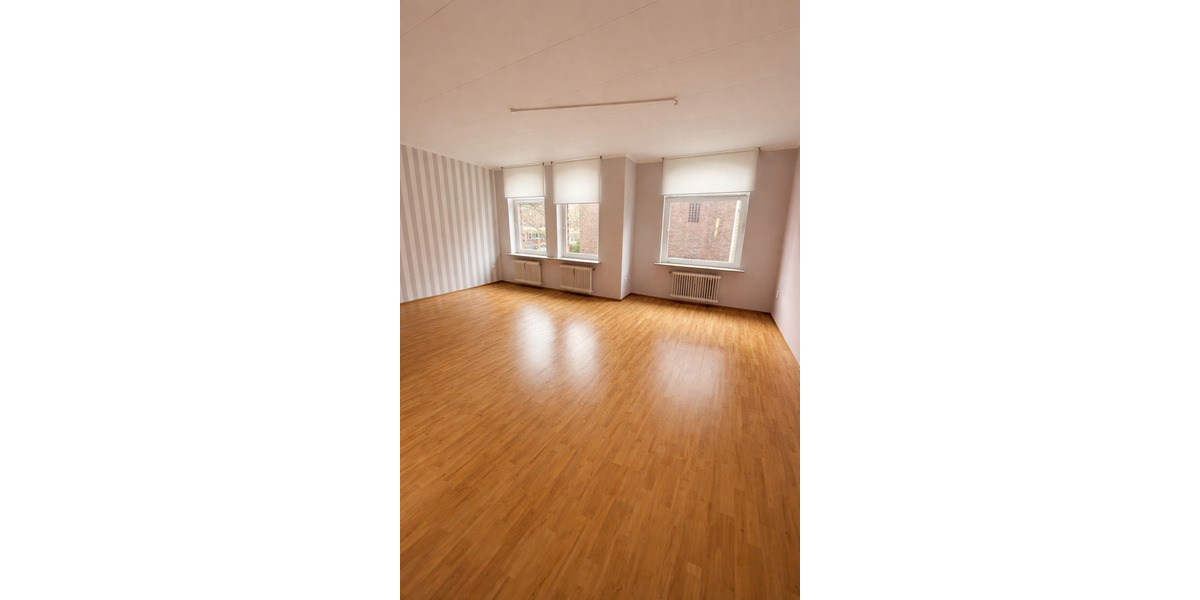 Etagenwohnung Dortmund Mitte - 3 Zimmer, 102 m&sup2;, 1.200&euro; | Angebot:25696368
