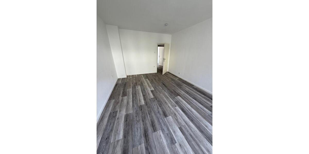 Etagenwohnung Essen Stadtbezirk II - 2 Zimmer, 60 m&sup2;, 780&euro; | Angebot:25660341