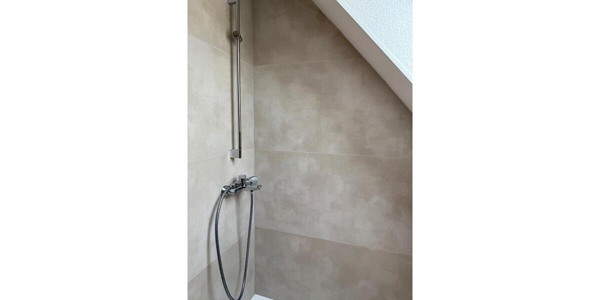 Dachgeschoßwohnung Dortmund Brackel - 3 Zimmer, 77 m&sup2;, 850&euro; | Angebot:27572204