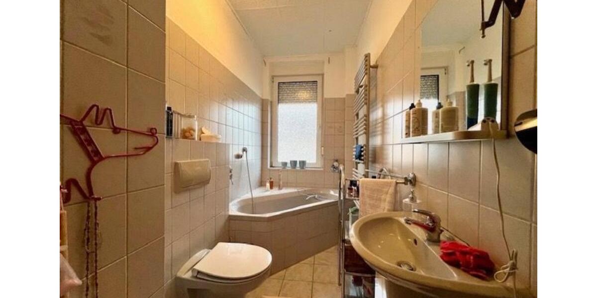 Großzügige 3,5 Zi. Wohnung mit 2 Balkonen in Herne-Zentrum 3.5 zimmer