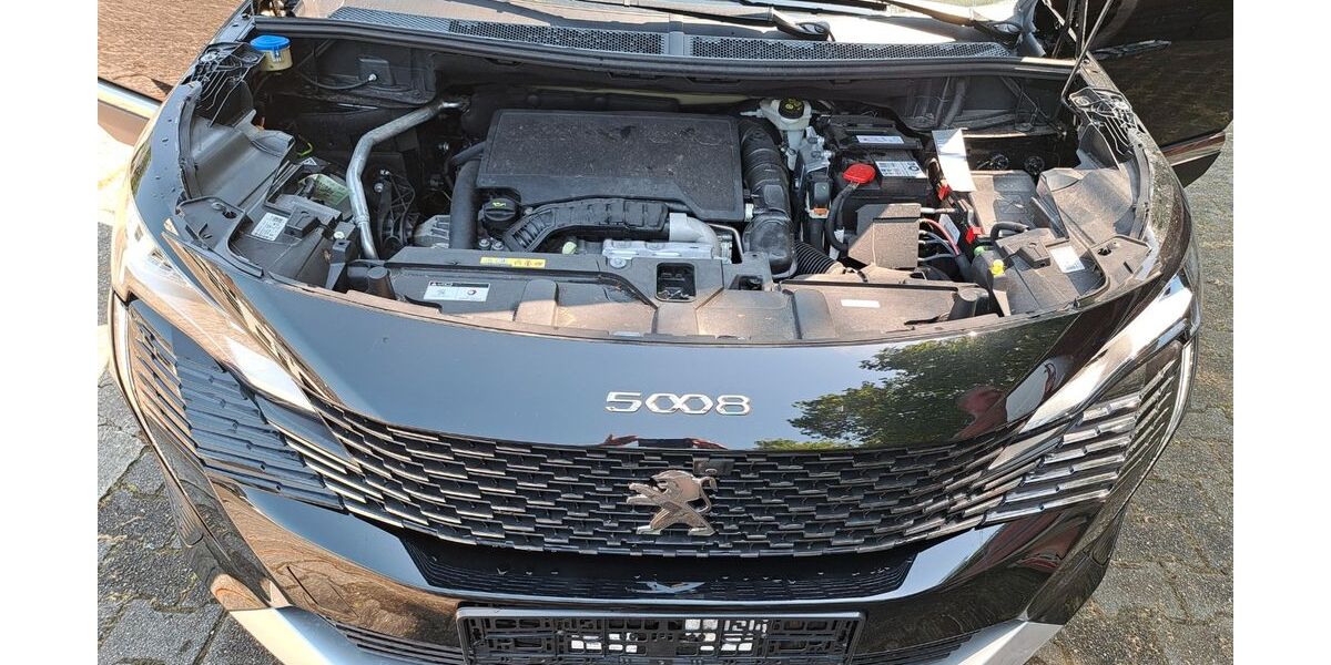 Peugeot 5008 6.700 km 22.499 &euro; Gelsenkirchen 45883
