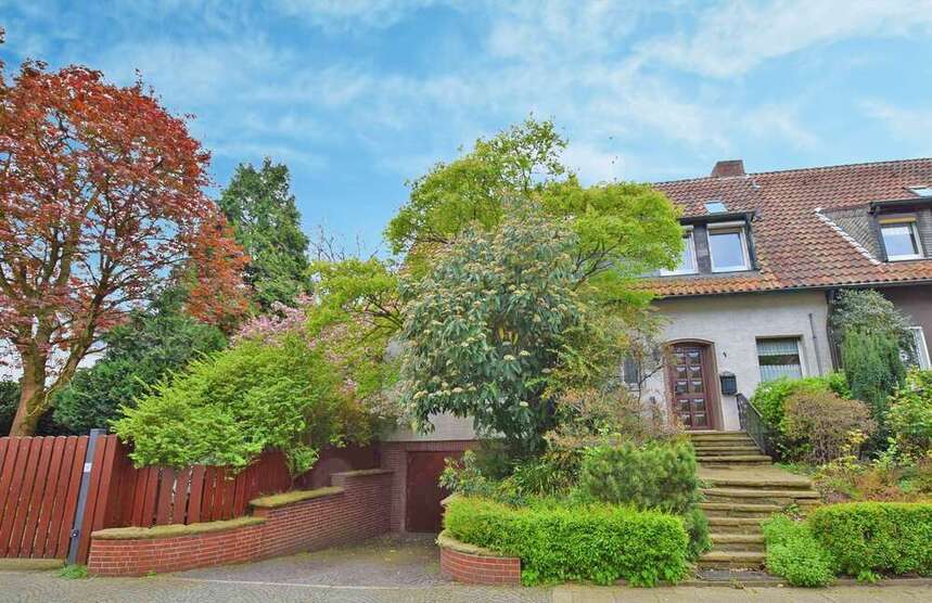 Haus zum Kaufen in Essen 399.000 € 180 m²