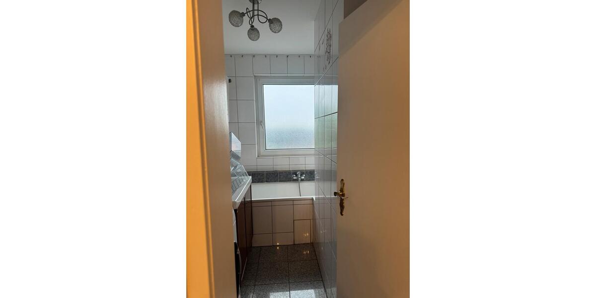 Etagenwohnung Bochum Laer - 2 Zimmer, 65 m&sup2;, 750&euro; | Angebot:26329330
