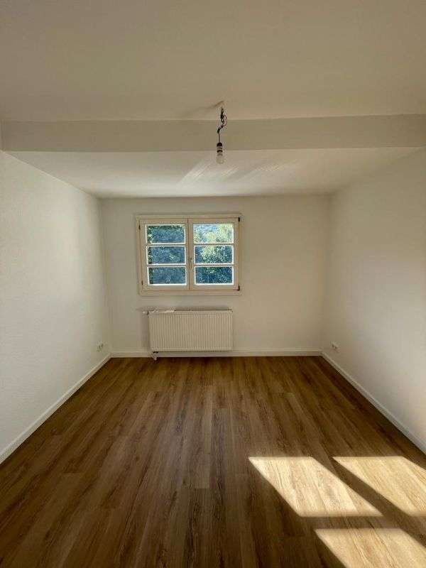 Wohnung zum Mieten in Wuppertal 409 € 51.51 m² 2 zimmer